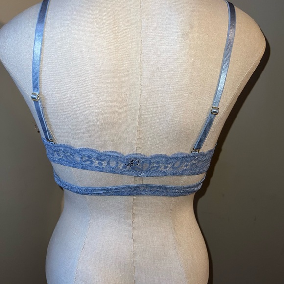 Bra - Picture 2 of 2